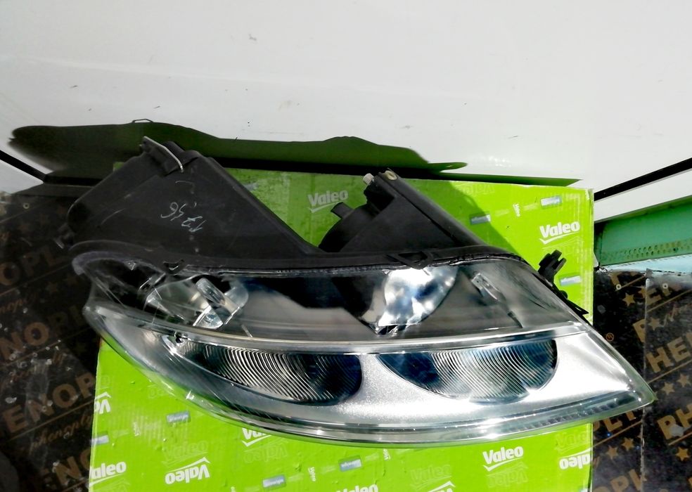 Фар Фарове за Volkswagen Phaeton / Фолксваген Файтон Bi-Xenon.