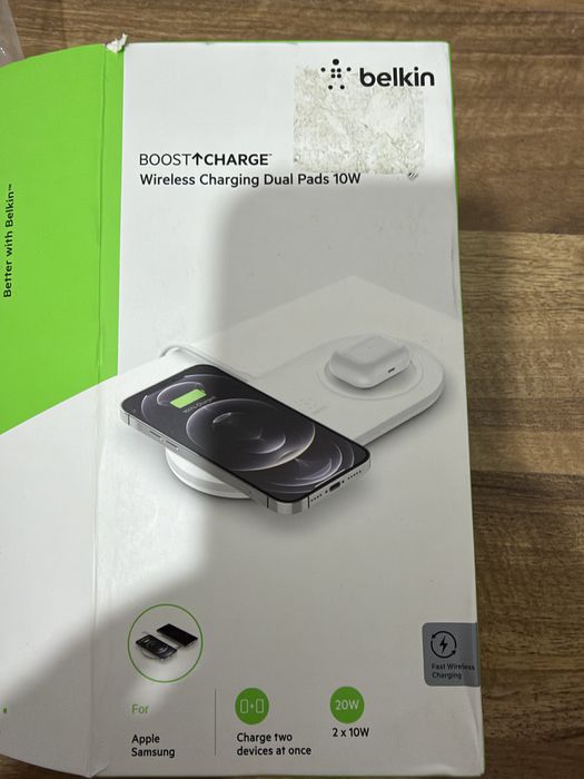 Belkin Dual Charging Station
