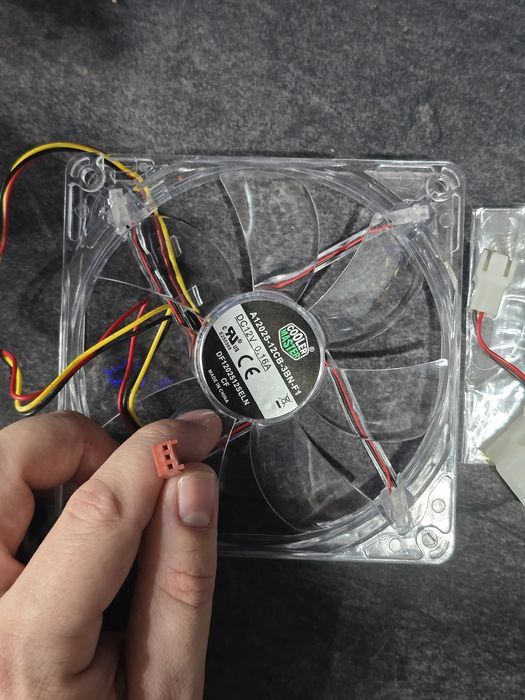 Продам новый кулер