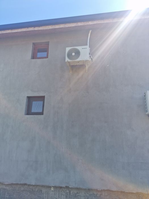 Ofer servicii igienizare si montare Aere Conditionate. Preturi accesibile! Pentru mai multe detalii astept mesaje in privat!
