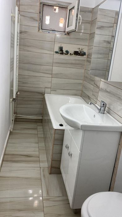 Inchiriez apartament 2 camere