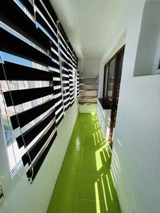 Închiriere apartament 3 camere semidecomandat, zona Mioriței