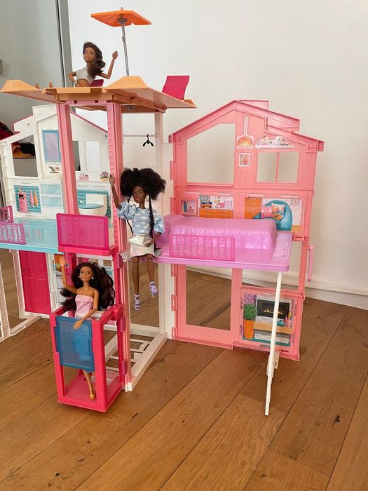 casuta barbie Mama si copilul