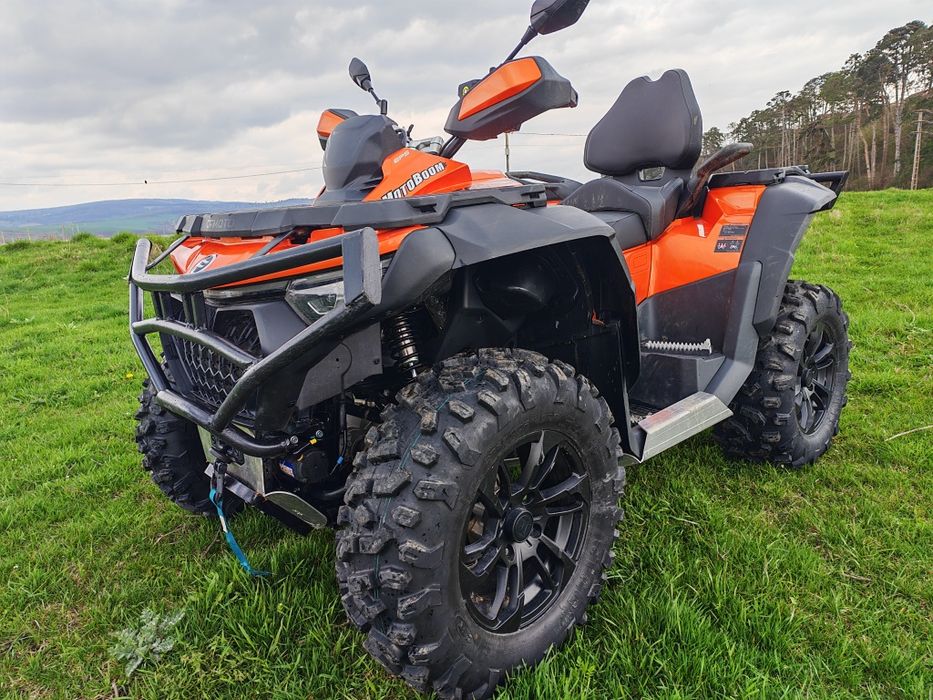 Cf moto x10 ca și nou