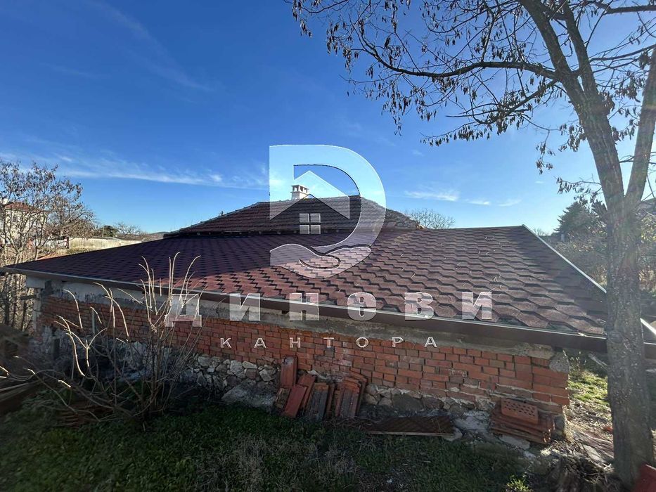 Продава се Къща в с. Лозен, Област Стара Загора - 100 кв.м за 729 €/кв.м - Снимка #1