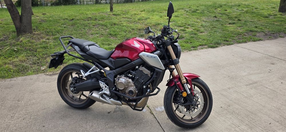HONDA CB650R MY2022, 5500 Km