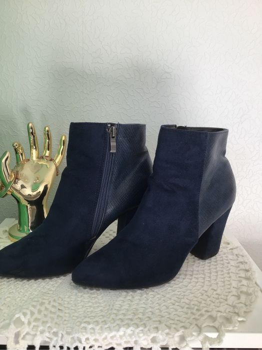 Дамски елегантни боти