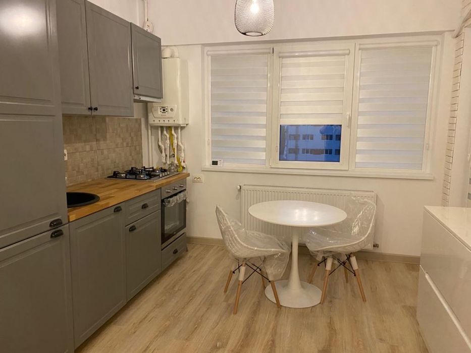 Inchiriez studio rotar park 2,iuliu maniu, metrou preciziei, sector 6