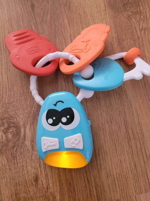 Jucarii Chicco interactive si pentru masa