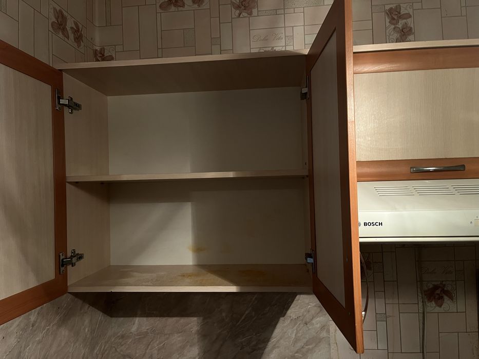 Продается кухонный гарнитур