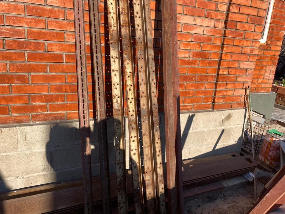 Продам Швеллер  25000т