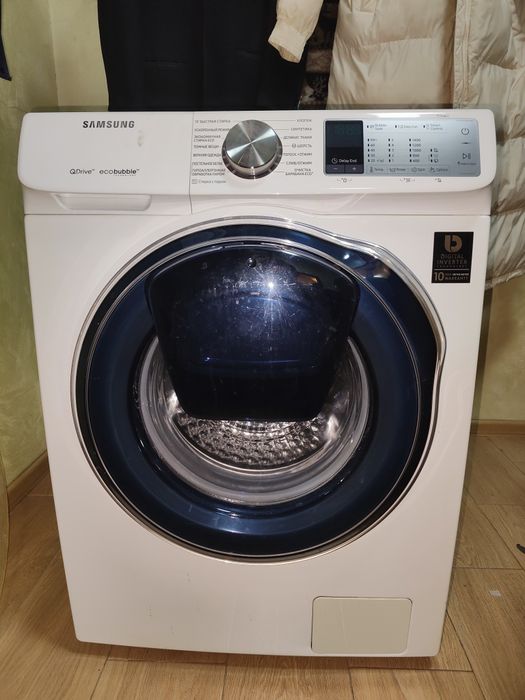 Продам премиальный  стиральную машинку самсунг