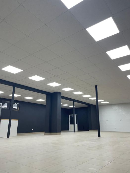 De vânzare spațiu comercial/discotecă