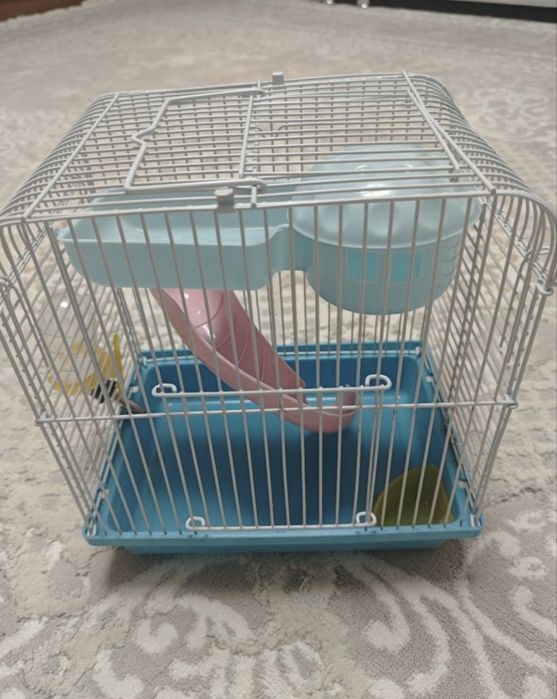Продам клетку для хомяка