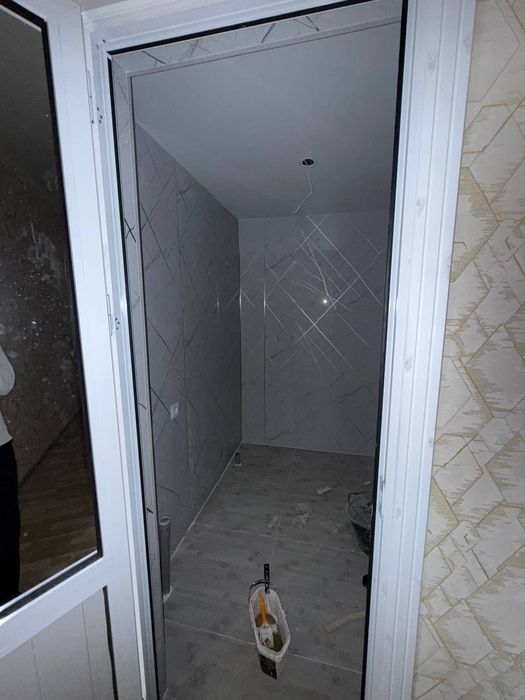 Uy sotiladi angarik sitida 115 kv 43000$ galishamiz