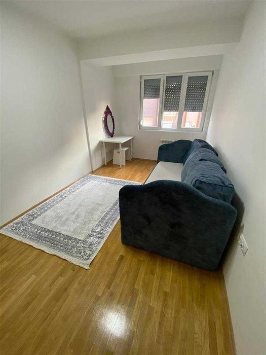 Дава се под наем Тристаен апартамент в Бургас, Славейков - 84 кв.м за 270.3 € - Снимка #4