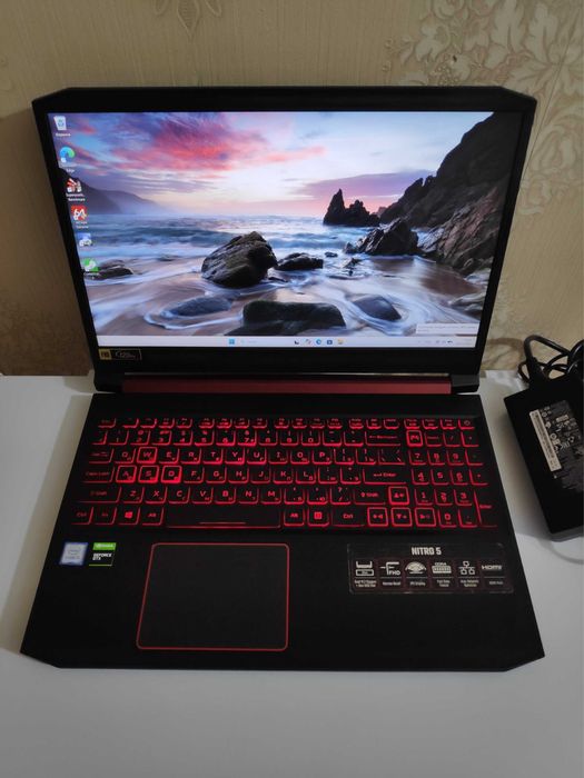 Игровой ноутбук Acer Nitro/GeForce 1650/SSD 512GB/i5-9300H