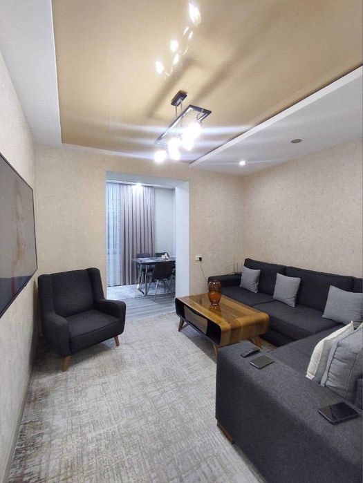 Сдается трехкомнатная квартира Чиланзар 2