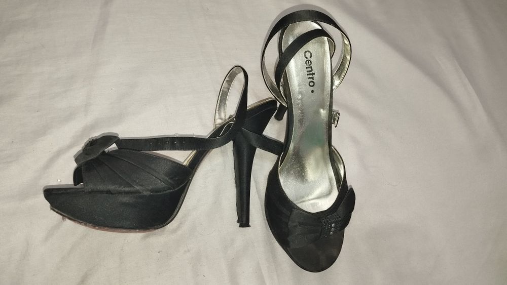 Bosonojka shpilka,holati yaxshi