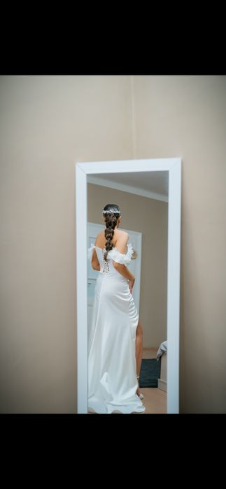 Vand rochie de mireasă