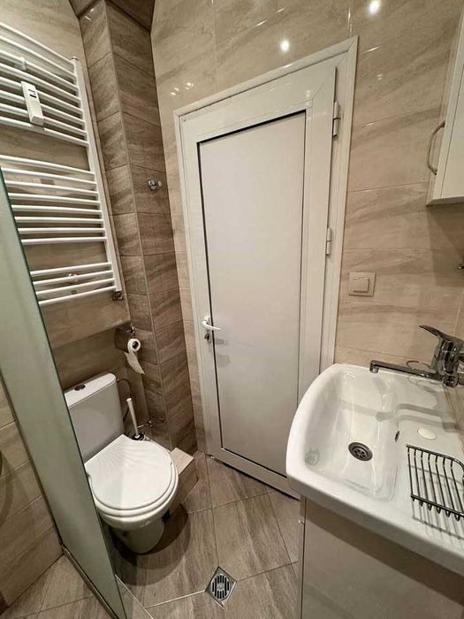 Дава се под наем Тристаен апартамент в София, Редута - 78 кв.м за 1097.01 € - Снимка #12