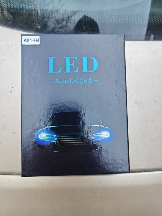 Лед крушки за автомобили H4