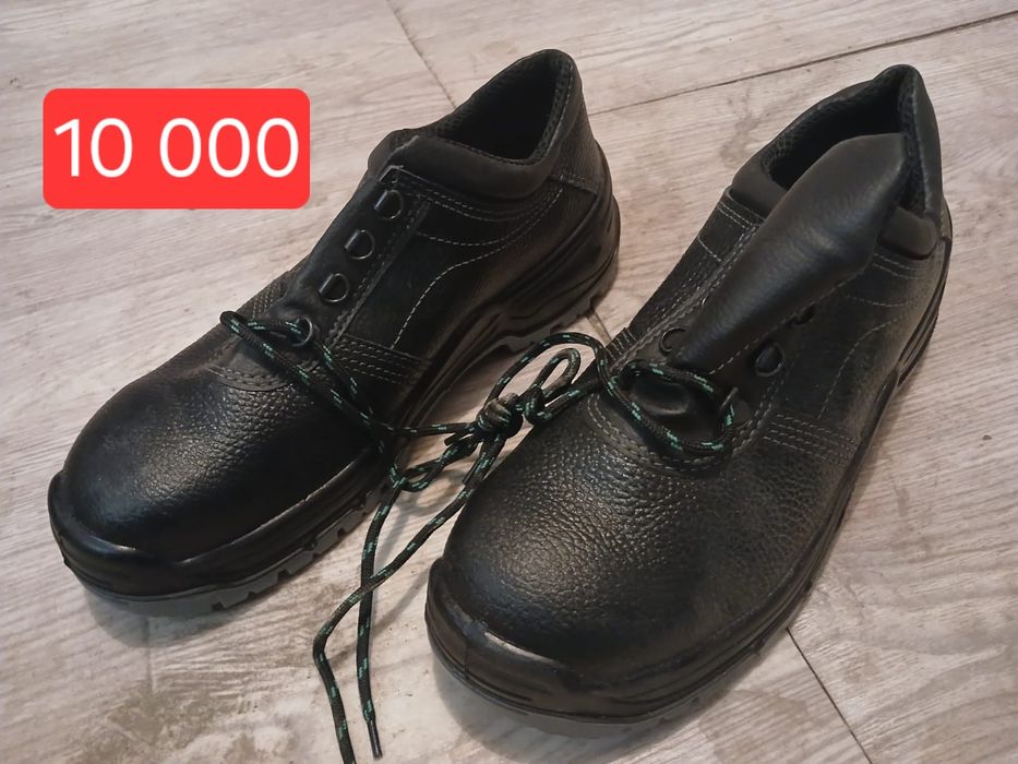 Продам   ботинки