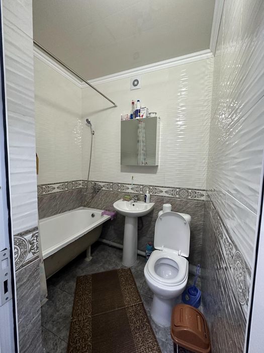 27 мкр хамме условия менен  1 комнаталы квартира сатылады