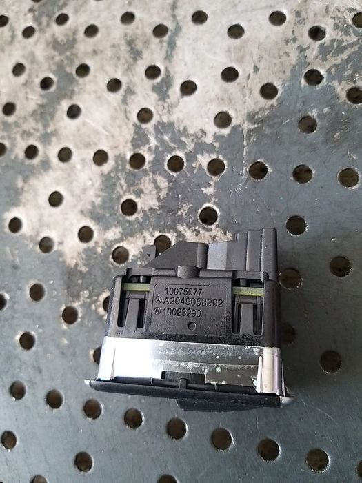 Buton geam electric stanga spate mercedes c class w204 a2049058202