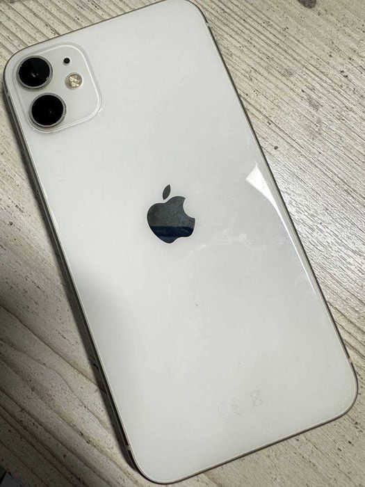 Apple iPhone 11 64гб(Шымкент ул Мангельдина 284/3)лот 988234