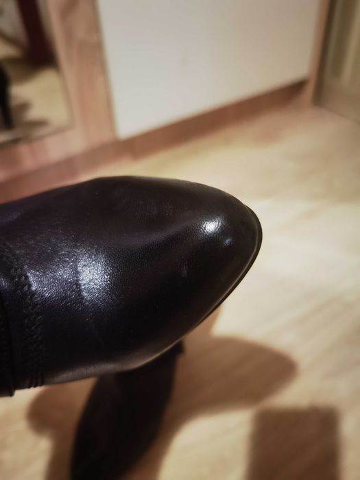 Продам женскую обувь