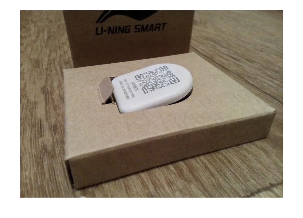 Li-Ning Mi Smart Chip.  . ФитнесТрекер для бега в кроссовок