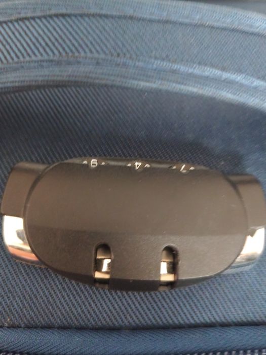 2 куфара в добро състояние