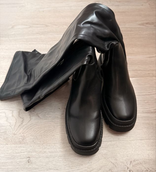 Дамски високи ботуши