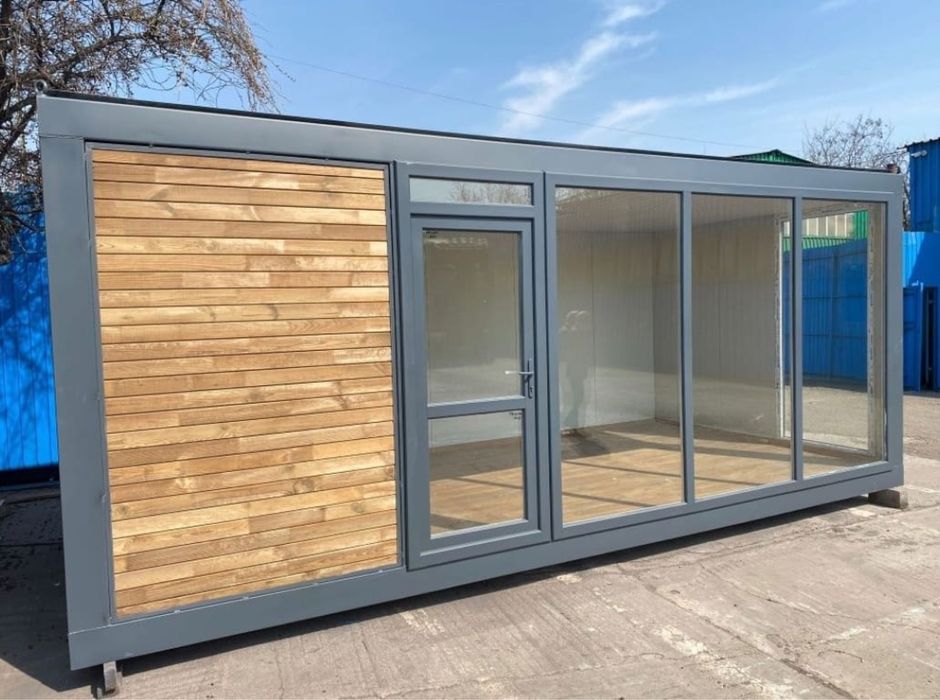 Container modular comfigurat pe comanda