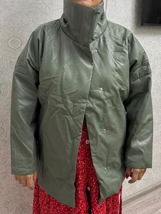 Продается абсолютно новая куртка.