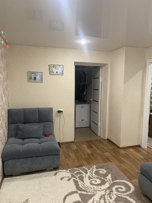 Продам 2 комнатную квартиру