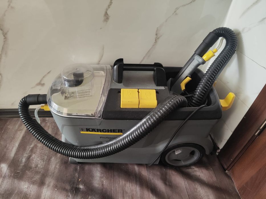 Моющий пылесос Karcher С гарантией