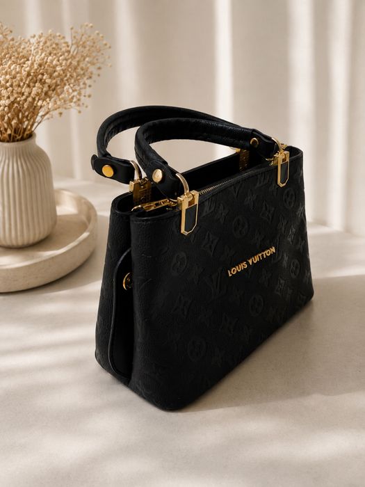 Дамска чанта Louis Vuitton