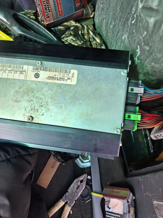 Оригинален усилвател за touareg 2007