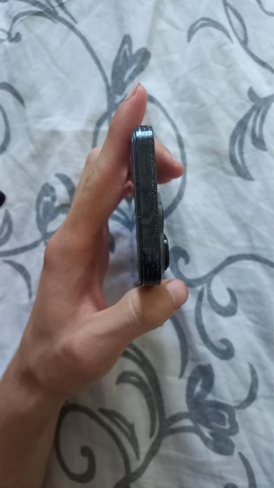 Продам Iphone 14 pro