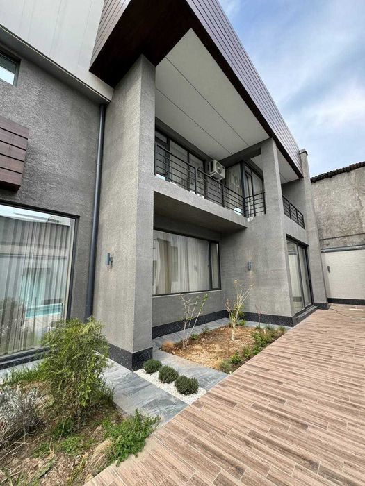 Продается 4,5 сотки Новый ЕВРО ДОМ ул. ГЛИНКА / ЯККАСАРАЙСКИЙ район