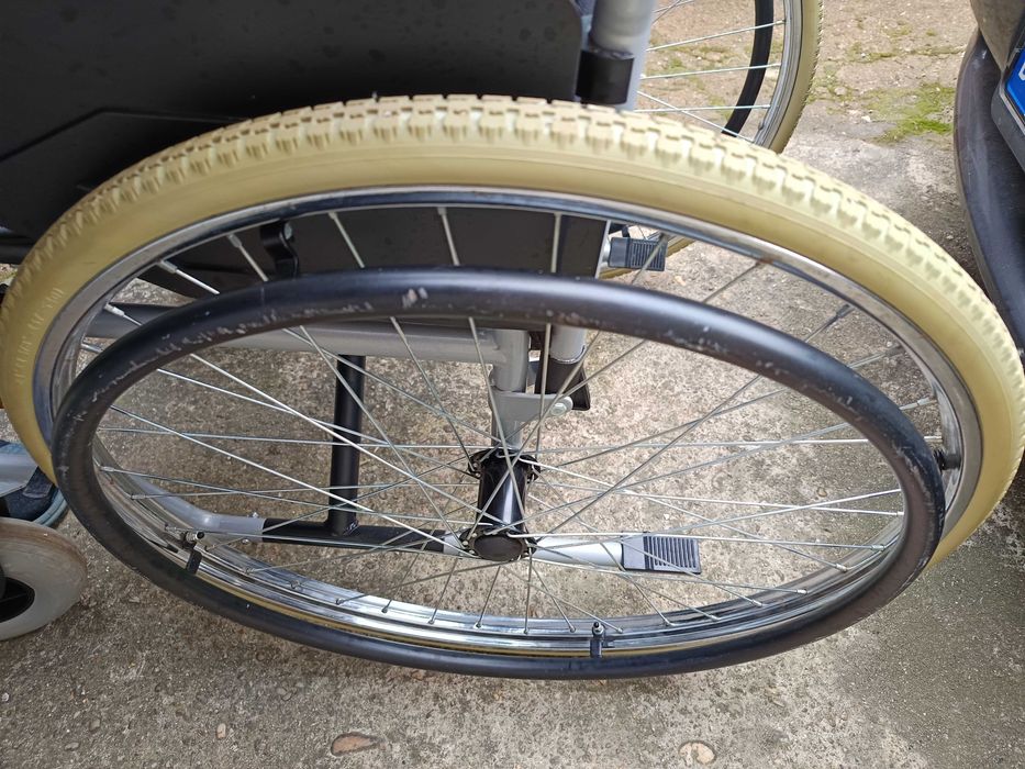 Рингова инвалидна количка