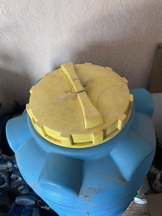Бочка для воды новая