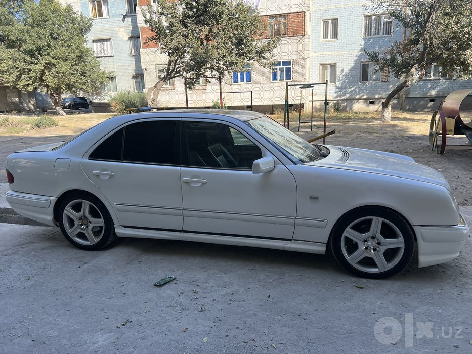 Mercedes-Benz E280 W210