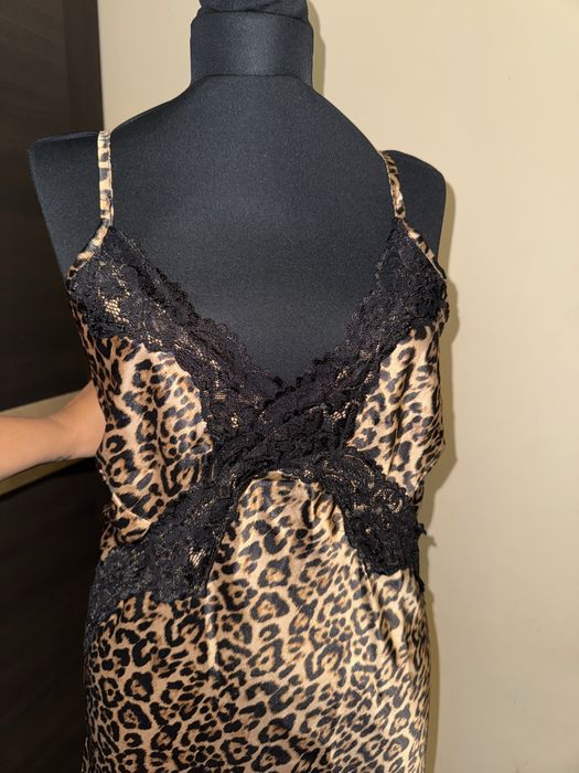 Rochie satin animal print