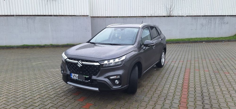 Suzuki S-Cross Hybrid 2025