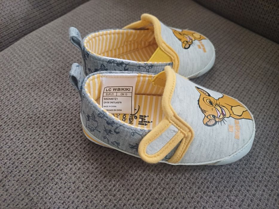 Гащиризон, сандали, пантофи