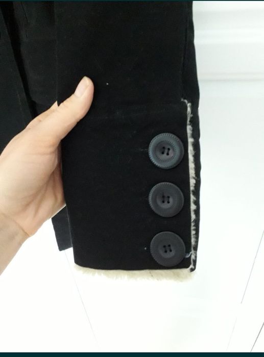 Запазено дамско яке