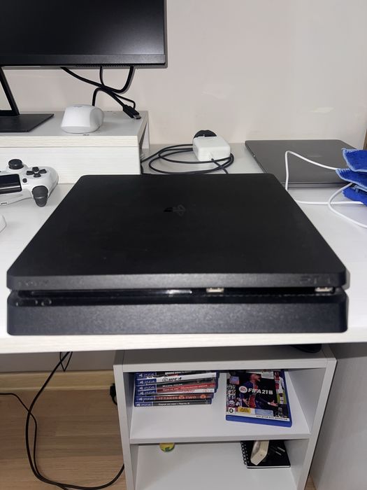 PS 4, Play Station 4, 1ТБ + 10 дисков игр